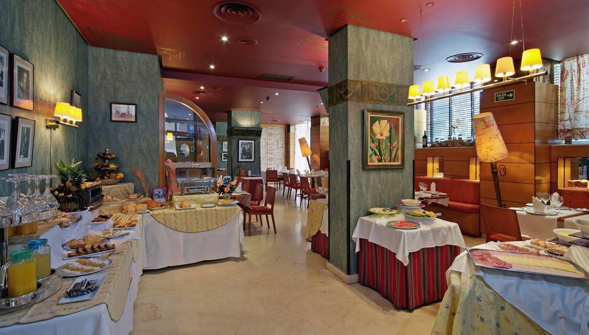 Tryp Valladolid Sofia Parquesol Hotel Restaurante foto